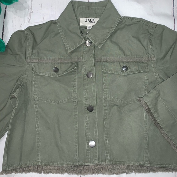 Jack by BB Dakota cropped button down jacket - Picture 4 of 8